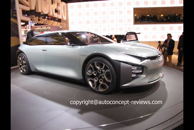 Citroen CXperience Plug-in-Hybrid Concept